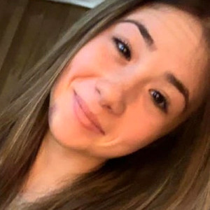 Missing: Aaleah Park-17 year old Female from Morgantown, West Virginia, USA