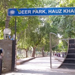 Hauz Khas Deer Park