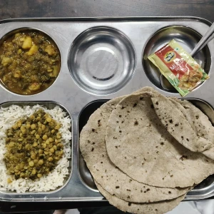 Atal Canteen, Rani garden, Geeta colony-3