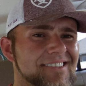 Missing: Joseph D Miller-36 year old Male from Green Fish area or Rockcastle County