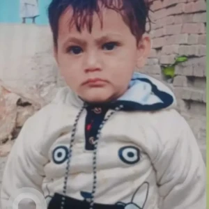 Missing: 3 year old Male from Murgiyaan Chowk, Naya Tola, Tajpur