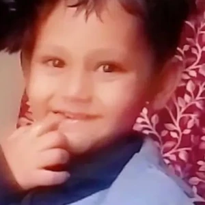 Missing: 3 year old Male from Murgiyaan Chowk, Naya Tola, Tajpur-2